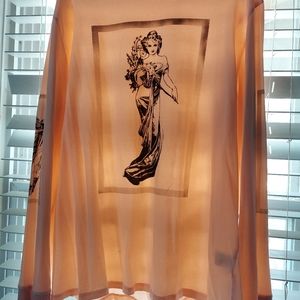 Light pink long sleeve crewneck